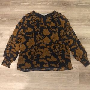 Woman’s Daneilrainn blouse